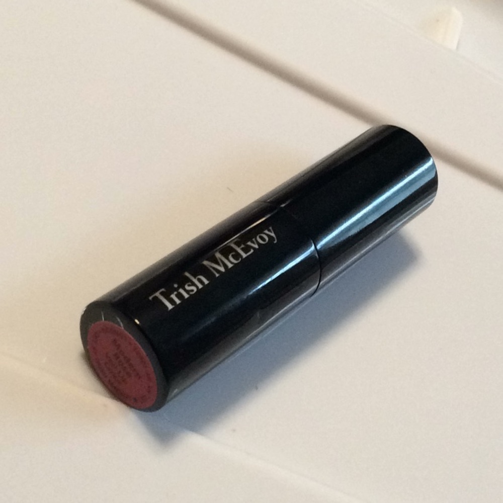Trish mcevoy lipstick modern rose